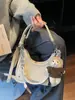 Bolsa de Mão Feminina Fashion 2026 Novo Modelo Versátil de Alta Qualidade Bolsa de Ombro Grande Capacidade Casual para o Dia a Dia Tendência