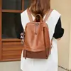 Mochila para portátil mochila para mujer de alta calidad casual moda viajera de cuero mochila para mujer nueva bolsa de viaje antirrobo