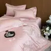Set de cuatro piezas bordado para dormitorio principal, lujoso y sofisticado, sábana de cama amigable con la piel, funda de edredón, ropa de cama, sábana ajustable, adecuado para todas las estaciones