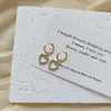 Pendientes de Colgante Corazón Dorado Hueco Estilo Coreano Ins para Mujer, Pendientes de Botón de Nicho, Pendientes Elegantes de Lujo Ligero