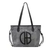 2026 Tendencia de Moda Bolso de Hombro Casual Elegante Texturizado para Mujer Diseño de Nicho Primavera Bolso Tote Sencillo