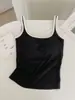 Camisola feminina leve, respirável e quente com acabamento escovado, apresentando algodão canelado elástico para um top básico versátil e que afina a silhueta.