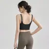 Nueva Camisola de Otoño e Invierno para Mujer con Copas Integradas, Hermoso Diseño de Espalda, Adecuada para Correr, Fitness y Puede Ser Usada por Fuera, Venta al por Mayor de Ropa de Yoga