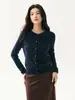 Cárdigan de punto fresco y juvenil 100% cachemira para mujer, con bordado de corazón, cuello redondo y un diseño suave y versátil perfecto para usar en capas.