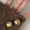 Brincos metálicos simples e versáteis estilo coreano com um toque elegante e sofisticado, populares para o dia a dia, ear cuffs de círculo geométrico e acessórios de orelha