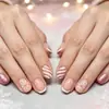 Producto popular de comercio exterior: Uñas postizas de Navidad a presión, cuadradas cortas, con diseño de copo de nieve a rayas y glitter francés, paquete de 24 piezas, venta al por mayor