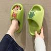 Sandalias y Pantuflas Personalizadas de Fondo Grueso Rico para Mujer Verano para Exterior Moda Celebridad de Internet para Interior Hogar Sensación Suave Pantuflas de Fondo