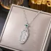 Cadena de clavícula de acero de titanio estilo retro nacional moda candado de paz de jade colgante de izaje todo partido temperamento accesorios de estilo chino de alta calidad