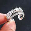 Anillo de Lujo Ligero Cruzado Micro-engastado Circonita Doble Capa Estilo Simple y Fresco Anillo para el Dedo Abierto Ajustable Diseño de Nicho Joyería para la Mano