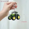 Colgante Plano de Acrílico para Coche, Colgante para Llaves, Colgador de Mochila, Niña Pequeña Levantando Pesas y Cachorro, Nuevo Modelo Transfronterizo