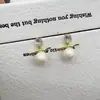 Brincos de Pérola Geométrica com Zircônia Banhados a Ouro Real Estilo Coreano Brincos Elegantes para Senhora Luxo Acessível Brincos de Alta Qualidade