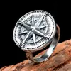 Anillo de Brújula Nuevo Punk de Acero Inoxidable, Estilo Europeo y Americano, Directamente de Fábrica