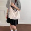 Bolsa de Lona Estilo Coreano com Cordão Estrela Feminina de Grande Capacidade Versátil Bolsa de Ombro 2026 Nova Bolsa Transversal Plissada