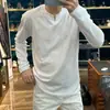 Camiseta de manga longa com decote em V de fibra de bambu para homens, camisa básica de cor sólida outono 2026, top com proteção solar, adequada para usar como camada externa, branca