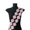 Organza multicamadas com bordados florais e lantejoulas com miçangas, criando um efeito floral tridimensional, adequado para vestidos de noiva, vestidos de gala, acessórios de cabelo e adornos de cabeça.
