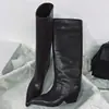 Botas de moda estilo británico de cuero suave, minimalistas, de punta fina, para mujer, colección otoño/invierno 2026, botas altas elegantes y versátiles con tacón grueso para el trabajo