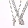 Moda europea y americana hip hop colgante de candado con llave cadena clavicular simple punk personalidad cadena Fígaro collar de doble capa