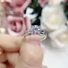 Anel de Diamante Moissanite Imitado Popular Transfronteiriço Anel de Casal Coroa de Casamento Diamante de 1 Quilate Anel Aberto Joia de Anel