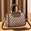 Bolsas para Mulheres 2026 Nova Bolsa de Mão de Grande Capacidade Moda Bolsa Boston Feminina de Ombro Transversal com Toque de Luxo para Mulheres