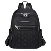 Mochila nueva y elegante para mujer, ligera y a la moda, con detalles bordados, gran capacidad, hecha de tela Oxford, adecuada para uso casual y estudiantes, disponible para venta al por mayor