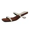 Nuevas Chanclas de Verano 2026 Talla Grande para Mujer, Casual, Cómodas, de Moda, con Punta Cuadrada y Tacón Alto, para Uso en Exteriores