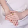 Anillo de Jade Púrpura Ahumado Natural Plata Esterlina Chapado en Oro Patrón Hueco Anillo de Jade Hetian Ovalado Anillo de Jade Abierto Dorado