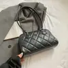 Bolso de Hombro Retro de Nicho, Versátil para el Trayecto Diario, Bordado de Diamantes de Moda 2026