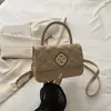 Moda Clásica Otoño 2026 Bolso Pequeño Acolchado Estilo Chanel, Bolso Cuadrado Pequeño Cruzado de Hombro Único de Gama Alta de Nicho