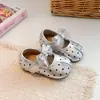 Zapatos Mary Jane para Niña Estilo Primavera y Otoño Estilo Princesa Infantil Zapatos de Piel Suela Suave Antideslizantes Zapatos para Bebé Zapatos Bajos de Una Sola Pieza para Niñas Pequeñas