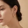 Pendientes de Acero Inoxidable con Forma de C, Modernos y de Estilo Retro, Incrustados con Perlas; Pendientes Sencillos y de Lujo de Acero de Titanio, Imitación de Perla; Al por Mayor en Stock