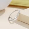Anel com um Toque de Luxo de Nicho, Anel de Estrela, Prata 925, Design Versátil de Nicho, Joia Doce com Zircônia para Mulheres