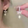 Pendientes de Perla con Pétalos Franceses de Aguja de Plata S925 para Mujer 2025 Nuevo Estilo Caliente Pendientes de Otoño e Invierno Estilo Festivo Accesorios para Orejas