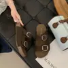 Sandálias Femininas de Verão para Uso Externo Estilo Retrô com Fivela Dupla Slip-On 2026 Novas Chinelos Versáteis com Solado Grosso Antiderrapante e Macio