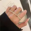 Anillo brillante al por mayor de fábrica anillo para mujer 2022 otoño nuevo elemento de moda personalidad anillo cadena decoración anillo