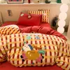 Conjunto de Roupa de Cama Quatro Peças de Algodão Espesso Escovado Ano do Cavalo 2026 Novo Algodão Puro Outono e Inverno Desenho Animado Capa de Edredom e Lençol Conjunto de Três Peças