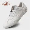 Zapatos blancos de cuero genuino marca Ram para hombre, zapatillas deportivas planas de cuero genuino para otoño e invierno, zapatos casuales deportivos de suela suave para hombre