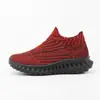 Zapatos sin cordones para pareja de comercio exterior, Zapatos casuales ligeros de punto volador para hombre, Zapatos para hombre de Amazon, Zapatos de malla sin cordones transfronterizos