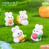 Miniaturas fofas de cenoura e coelho em desenho animado - perfeitas para jardinagem, paisagismo, decorações DIY e como pequenos enfeites de mesa