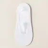 Calcetines de barco para mujer en verano, calcetines de malla ultra delgados de corte bajo, calcetines invisibles para mujer, calcetines antideslizantes de silicona que no se caen para mujer