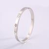 Pulsera de Acero de Titanio, Pulsera de Lujo Ligero con Incrustaciones de Diamantes de Estrella de Cinco Puntas para Mujer, Moda de Nicho Transfronteriza, Pulsera de Joyería Exquisita de Gama Alta