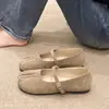 Zapatos planos de mujer estilo francés 2026 nuevo modelo para primavera y otoño, zapatos versátiles de suela blanda con pedrería, punta redonda, corte bajo, producto nuevo