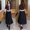 Vestido de tricô coreano com design de duas peças falsas, saia plissada elegante e que afina, vestido longo elegante e que alonga
