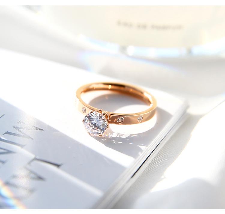 8902768286_412705525