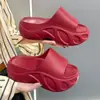 Sandálias de Solado Grosso para Mulheres, Novo Estilo de Verão, Chinelos Plataforma de Eva da Moda para Uso Externo, Aumentam a Altura, Antiderrapantes, Chinelos de Uma Tira