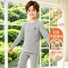 Conjunto de ropa para el hogar de doble capa con cuello forrado de forro polar para niños, pijamas cálidos de otoño e invierno para niños, adecuado para niños mayores, capa base para otoño e invierno