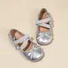 Zapatos de piel para niña, bailarinas francesas, zapatos planos poco profundos, nuevo estilo primavera y otoño 2026, versátiles con faldas, zapatos de piel de nicho para niños