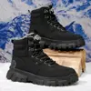 Botas Masculinas de Cano Alto Inverno Veludo Quente Sapatos de Algodão Outdoor Impermeáveis Antiderrapantes Pelo Integrado Botas de Neve do Nordeste