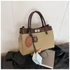 Bolso Retro Mate Transfronterizo para Mujer, Gran Capacidad, Nuevo Bolso de Hombro Cruzado Otoño e Invierno 2026, Bolso de Mano de Moda Bolso Platino