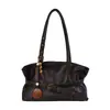 2026 Bolso de Hombro Bajo Diseño de Correa de Cuero Retro para Mujer Otoño Gran Capacidad Simple Sensación de Alta Gama Bolso Tote de Hombro Único Bolso de Hombro Bajo