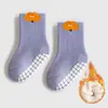 Meias de Chão para Crianças Outono e Inverno Engrossadas Sem Costura Antiderrapantes de Fio Penteado Meias para Crianças Pequenas Bebê Desenho Animado Quentes Meia de Cano Médio